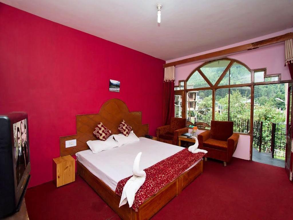 Himanshu Resorts Manāli Pokoj fotografie